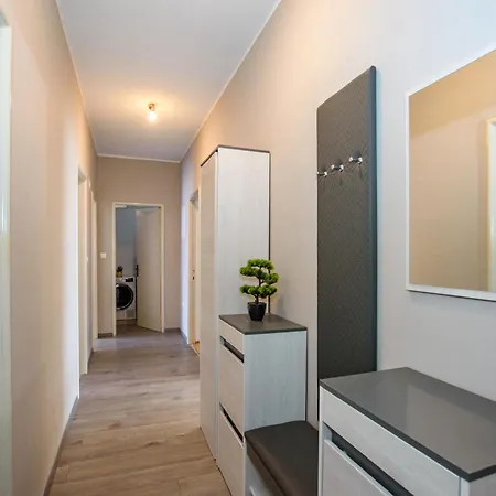 F Apa Apartment Zadar
